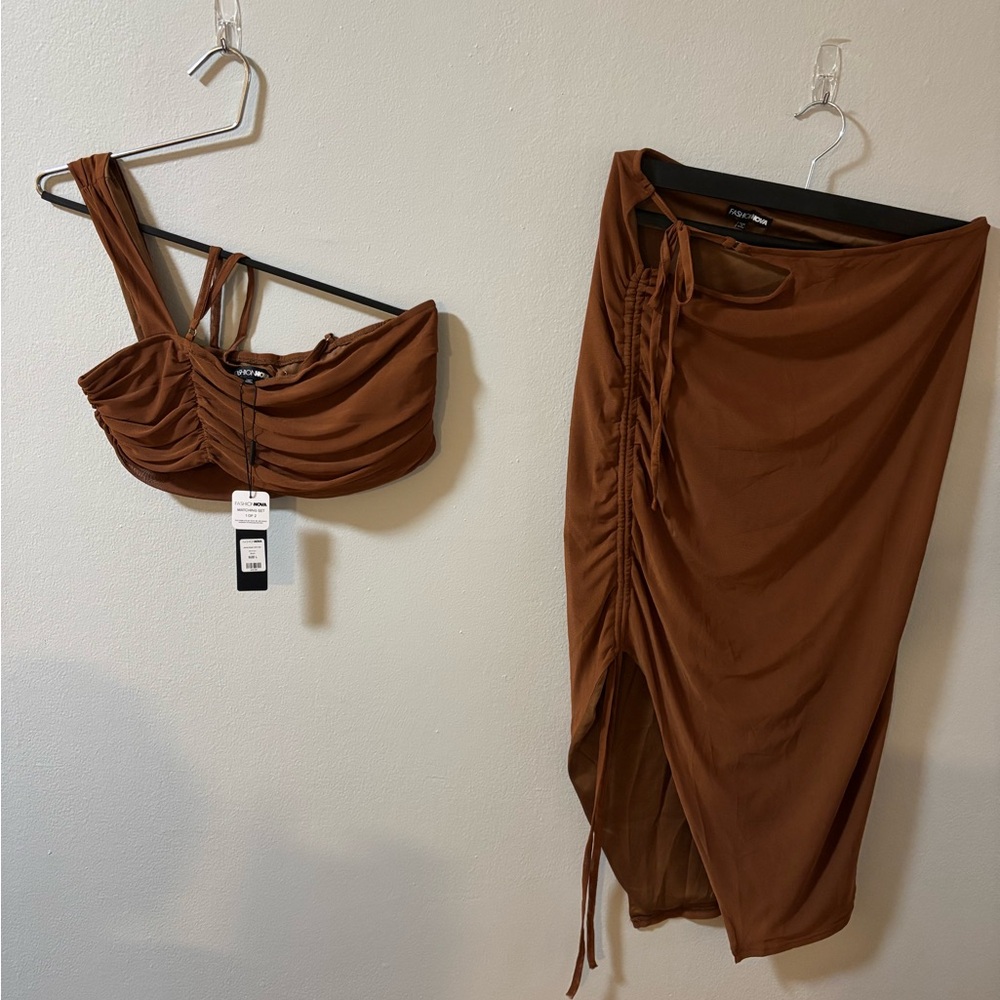 Fashion Nova Brown Ruched Skirt Set